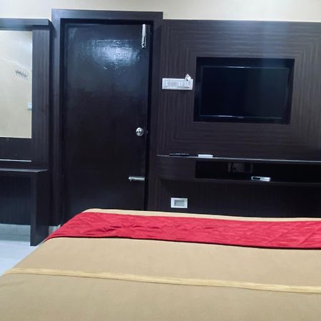 فندق Gsr Residency كانتشيبورام المظهر الخارجي الصورة